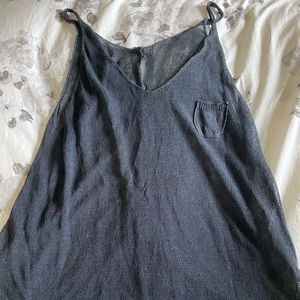 Size L blue/black tank top